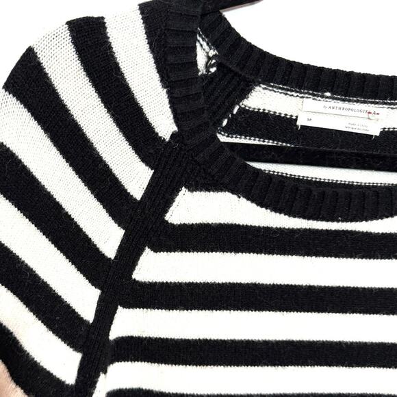 Anthropologie Rebekah Roubded Bottom Tunic Sweater Black White Stripes Sz Small - Picture 7 of 7